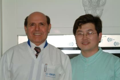 NB Plastic Surgery — Chief Director CHO HONG KYU — 2004.09 Brazil Dr. Almir